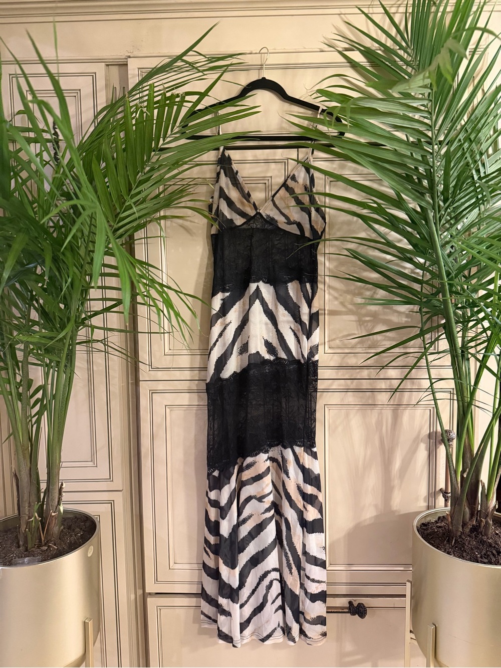 New SHEIN Women’s Black & Cream Zebra Print Mesh Lace Maxi Slip Dress Loungewear